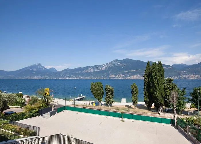 Modern With View *